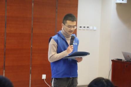 載行囊而來(lái)，滿載而歸