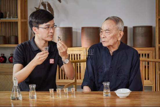 支云酒業(yè)受邀亮相紐約時代廣場，向全球華人拜年