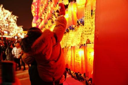 蘇寧數(shù)碼攝影大賽，鏡頭里的中國(guó)年記錄元宵美景