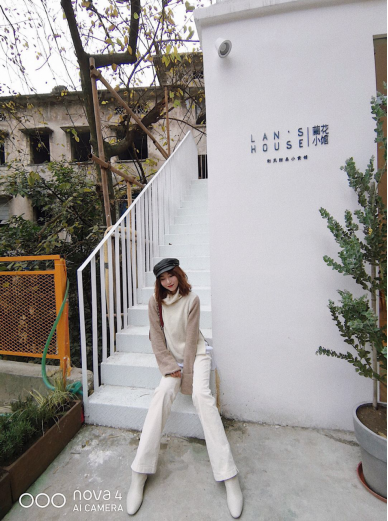 開學季智能手機那么多，為什么華為nova4如此受歡迎