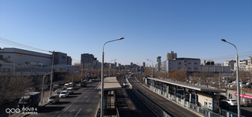 開學季智能手機那么多，為什么華為nova4如此受歡迎