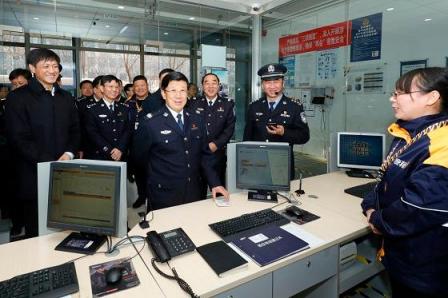 構(gòu)筑寄遞安全“護城河”，看德邦快遞如何為兩會保駕護航