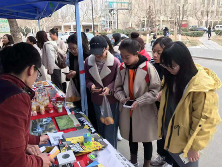 聯(lián)想深耕校園用戶，助力元?dú)鉂M滿新學(xué)期