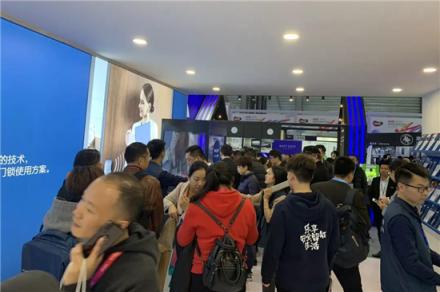飛利浦智能鎖參展AWE2019，創(chuàng)新科技引領(lǐng)時代變革