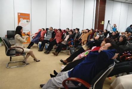 聚優(yōu)財聯(lián)合明珠電視，圓滿舉辦女性公益講座！