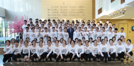 誰是蘇寧接班人？神秘代碼1200露真容