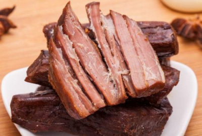 牛肉干成“毒肉干”，這些走私未檢疫的牛肉進(jìn)了誰的口？