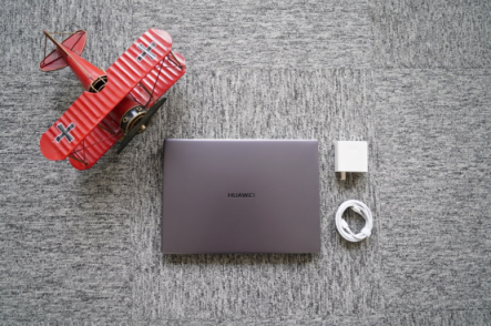 職場生存指南：華為MateBook14你不可或缺的秘密武器