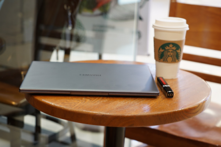 職場生存指南：華為MateBook14你不可或缺的秘密武器