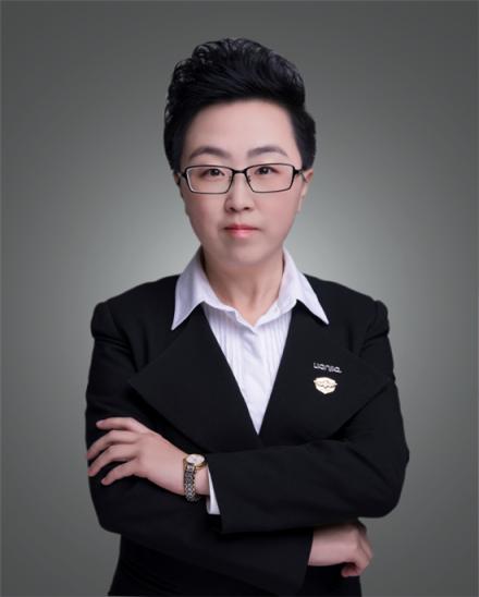 因?yàn)槠焚|(zhì)服務(wù)，客戶說這位銷冠就代表整個(gè)鏈家