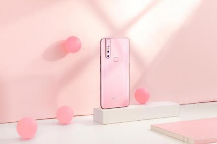 全新vivo S1，四月五日閃亮登場，只看了一眼就愛上了！