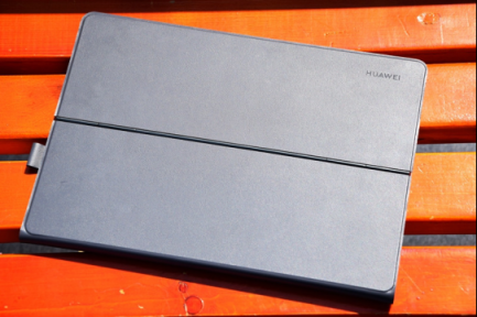 華為發(fā)布全新HUAWEI Matebook E，4G LTE全時(shí)連接，隨心隨性
