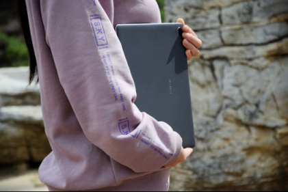 華為發(fā)布全新HUAWEI Matebook E，4G LTE全時(shí)連接，隨心隨性