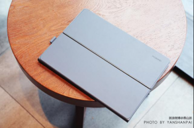 華為又一神器，全時(shí)在線輕薄二合一筆記本全新華為MateBook E圖賞