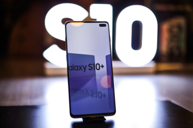 iPhone XS已落后！旗艦機(jī)皇還看三星Galaxy S10