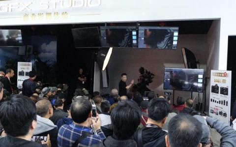富士膠片全新無反數碼相機系列參展CHINA P&E 2019