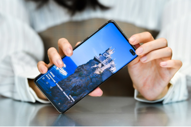 華為P30對比三星Galaxy S10，智能手機拍照和綜合實力你選哪一個？