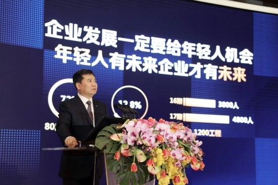 面向時(shí)代的輪盤賭局，張近東用十年鎖定贏面