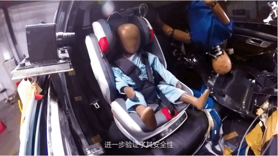 家長(zhǎng)們?cè)撻L(zhǎng)點(diǎn)心了，多省市法規(guī)規(guī)定應(yīng)當(dāng)使用兒童安全座椅