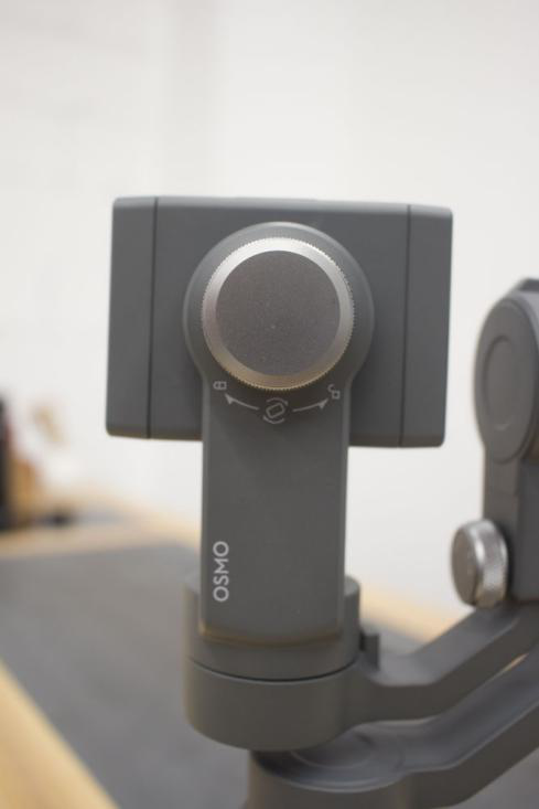 2019年熱門手機穩(wěn)定器大疆osmo mobile 2、百諾P1、智云smooth4專業(yè)測評