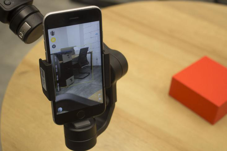 2019年熱門手機穩(wěn)定器大疆osmo mobile 2、百諾P1、智云smooth4專業(yè)測評