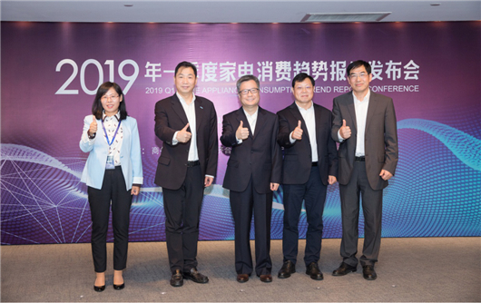 618迎彩電市場最大戰(zhàn)役，蘇寧：65英寸成性價比之王
