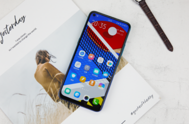 千元機市場的一劑猛藥！三星Galaxy A60憑啥成標桿？