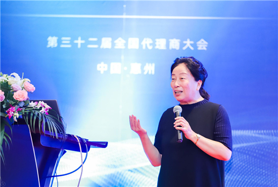 奇米兒童至尊新品M5隆重發(fā)布，獨家內置“何秋光思維訓練課程”！