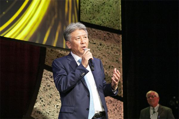 東軟劉積仁博士榮獲2019年安永全球企業(yè)家-社會貢獻(xiàn)獎