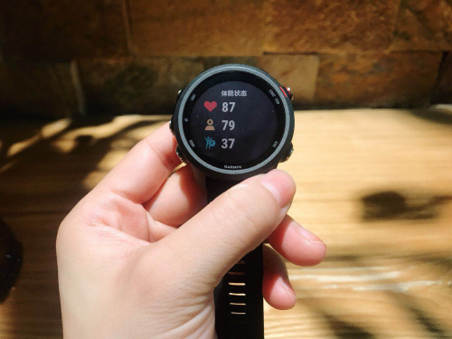 如何打破“每逢放假胖三斤”的魔咒？Garmin教你見(jiàn)招拆招