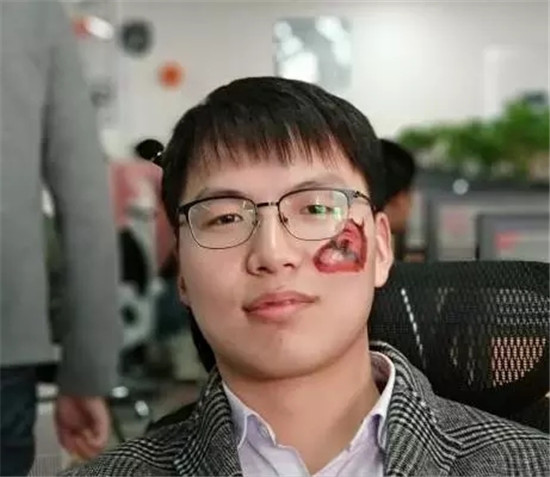 不以年齡排輩，讓優(yōu)秀者上位，深海教育的用人觀