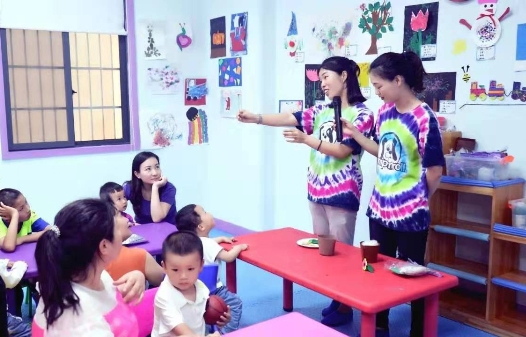 女兒要富養(yǎng)？大小S爭(zhēng)論的這個(gè)問(wèn)題悅寶園給你答案！