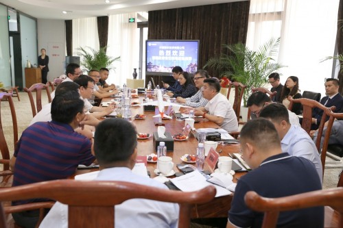 楚雄州政府考察團(tuán)與開源股權(quán)投資有限公司在京共商區(qū)域經(jīng)濟(jì)發(fā)展新方向