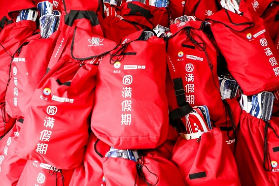 “你的夢(mèng)想我們幫你去實(shí)現(xiàn)” 數(shù)千名大學(xué)生暑期公益行回家鄉(xiāng)陪伴幫扶留守兒童