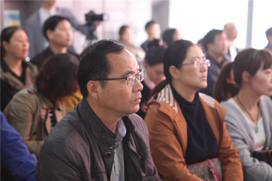 《帶著爸爸去留學(xué)》收官引深思，象山藝坊畫室給出貼心解答