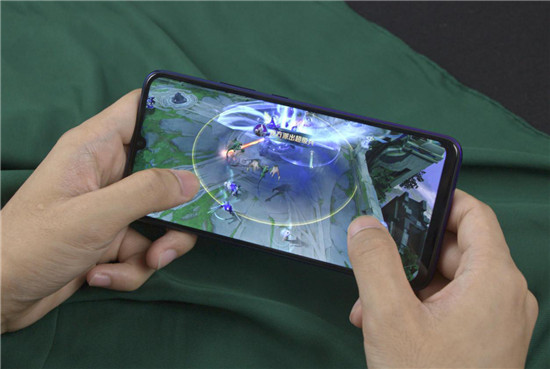 vivo Y7s續(xù)航測試：4500mAh+18W雙引擎閃充，千元機(jī)新勢力