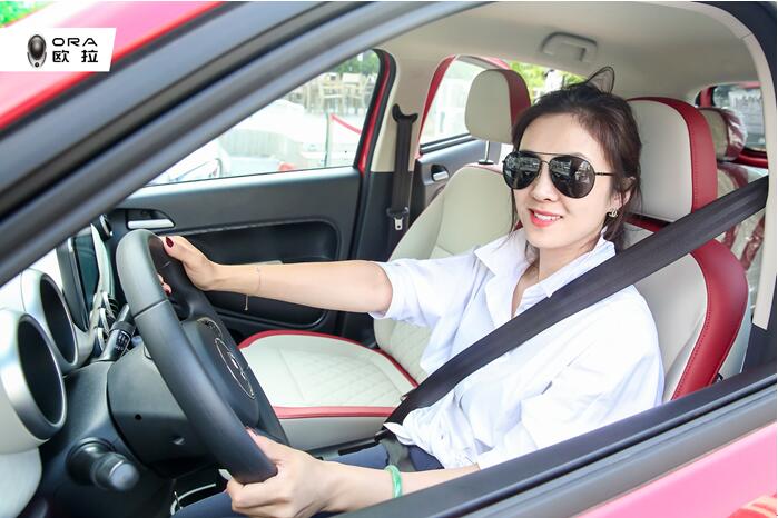 “智“造中國電動小車 歐拉R1和比亞迪e1誰更強(qiáng)?