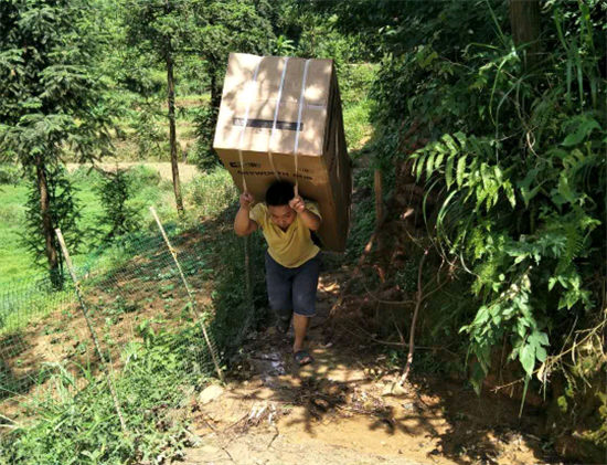 蘇寧幫客湘西故事：山再高路再長，也要把期盼送達