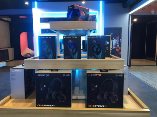 漫步者HECATE降噪版電競耳機G4PRO入駐VS電競酒店