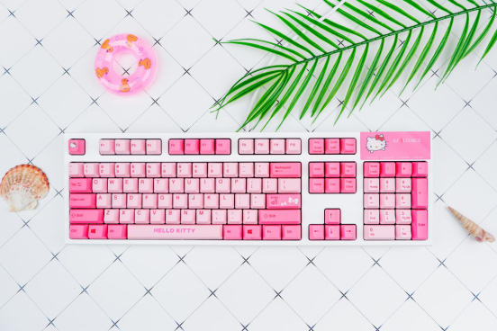 REALFORCE HELLO KITTY限量版鍵盤，ChinaJoy首亮相