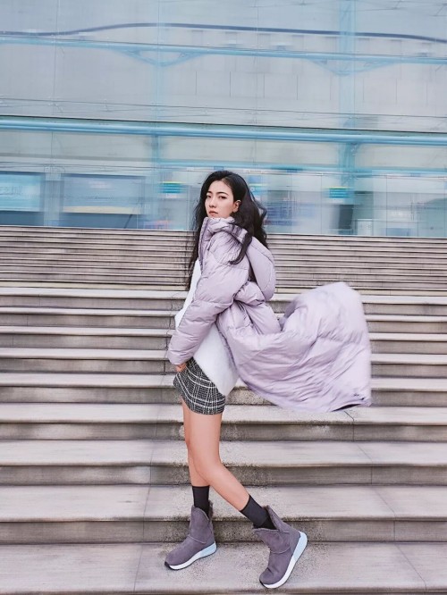 波司登泡芙輕暖系列羽絨服，斬獲年輕消費者芳心