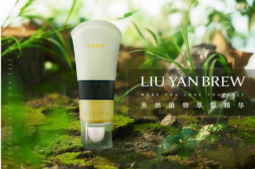 劉燕釀制豐韻霜，用植物本源為女性打造美好生活