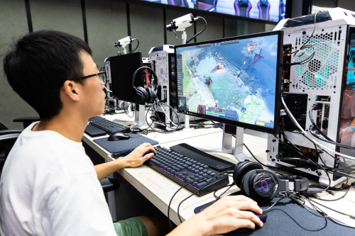 DOTA2 TI9粉絲齊聚，AGON愛攻綻放光彩！