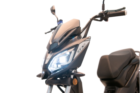 這款愛瑪電動車，已經(jīng)成為學(xué)生開學(xué)季標配！