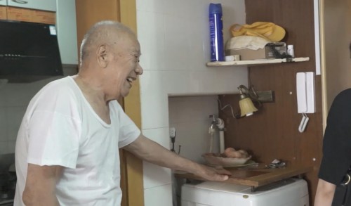 剛剛！百芝龍用無線生物探測技術(shù)拯救全球老人！