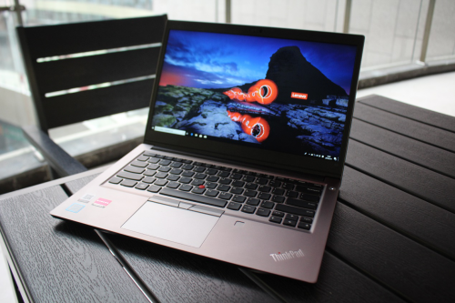 ThinkPad S3鋒芒畢露，校園達(dá)人首選