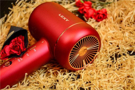 萊克F6水離子渦扇吹風(fēng)機：創(chuàng)新技術(shù)滿足消費者品質(zhì)需求