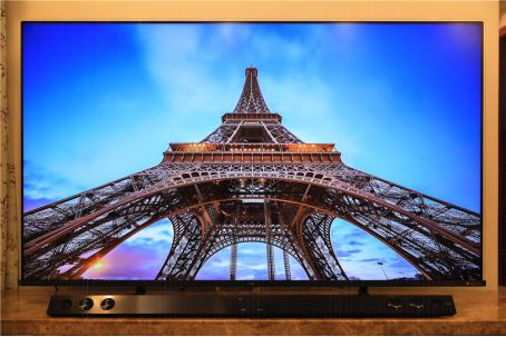 以色彩賦予真實(shí)感 TCL C10雙屏 QLED TV初體驗(yàn)