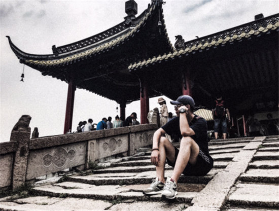 Soul上旅居荷蘭的攝影師，記錄下漢服在異國的驚鴻一瞬