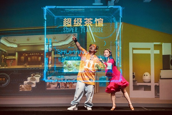 全息舞臺(tái)劇丨諦聽文化全息幻影實(shí)像+真人表演，裸眼3D效果震驚！